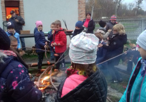 Ognisko na zakończenie wycieczki.