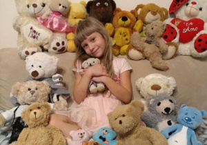 21. Agata Sadowska 2b. Mój przyjaciel Miś Tęcza.