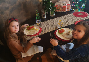 II miejsce Julia i Pola Ząbczyk