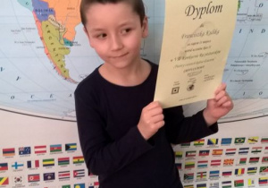 Franek Kulik z klasy 2a zajął drugie miejsce w konkursie recytatorskim.