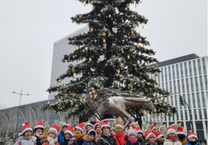 Pamiątkowe zdjęcie pod łódzką choinką.