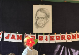 Ksiądz Jan od biedronki- tak nazywają Go dzieci.